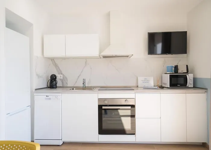 Parque Don Jose Pool View Daire