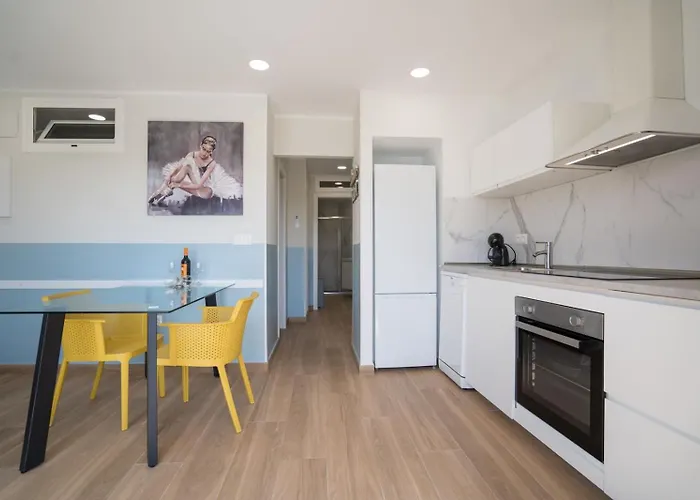 Parque Don Jose Pool View