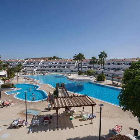 Parque Don José Pool View